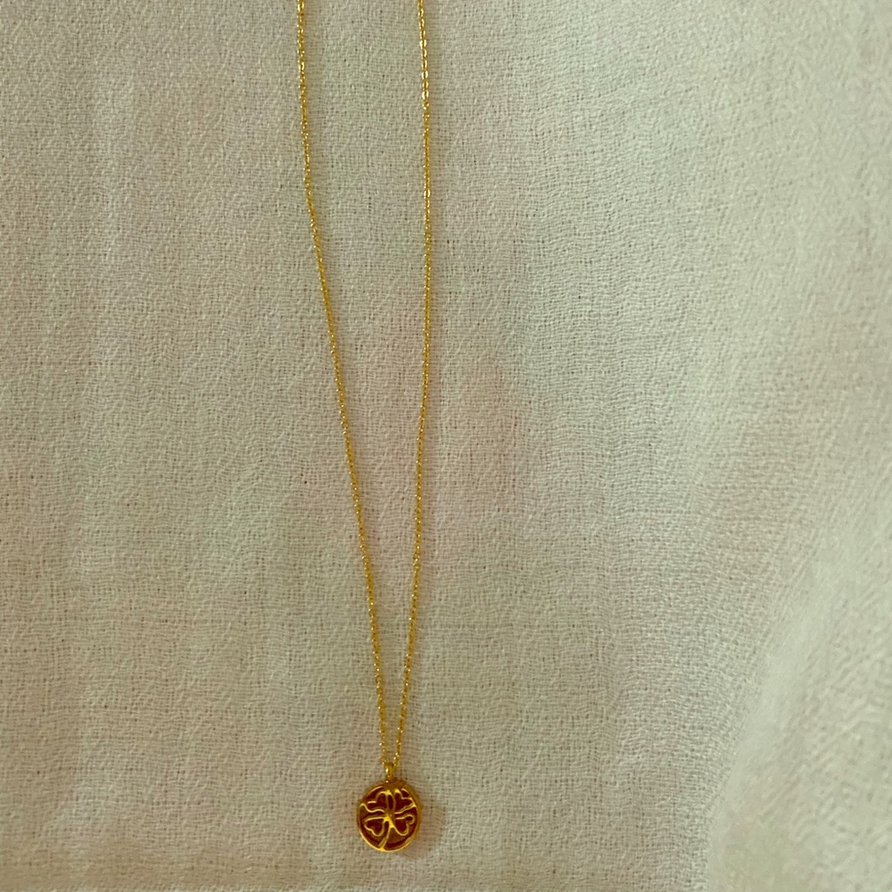 Trebol Gold Colored Necklace